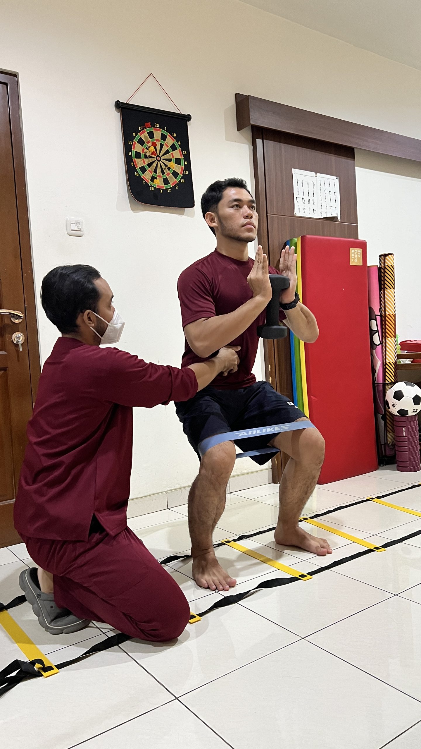 Read more about the article Apa Saja sih yang Perlu Disiapkan Sebelum Datang ke Fisioterapi?